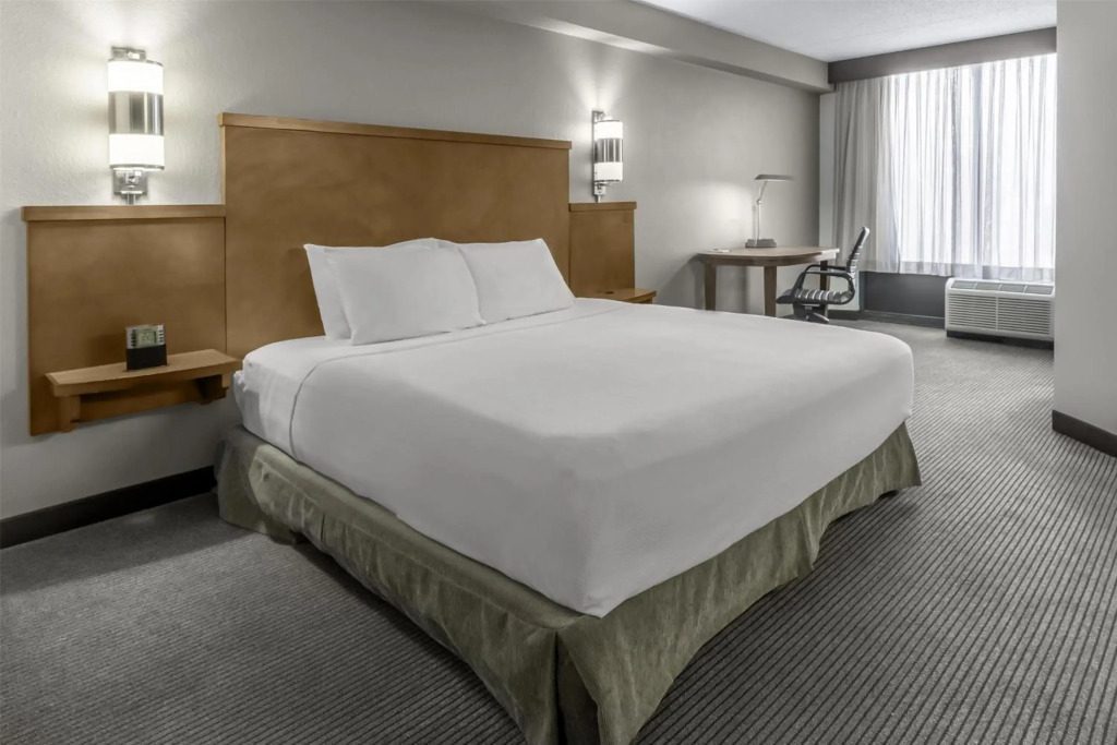 Hyatt Place Charlotte Airport Billy Graham Parkway