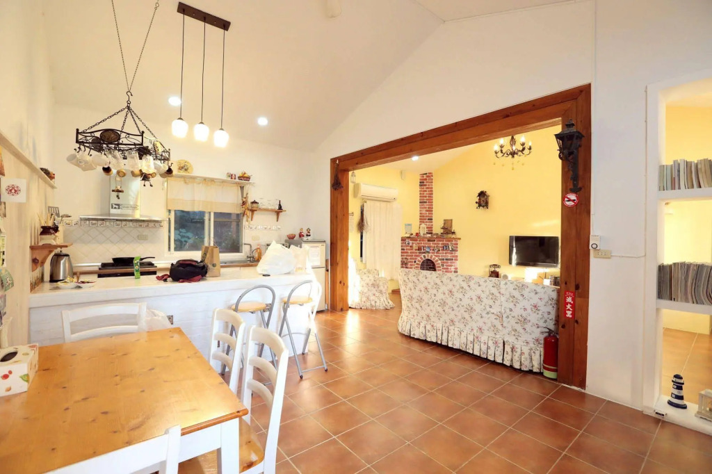 The Rainbow Bed and Breakfast