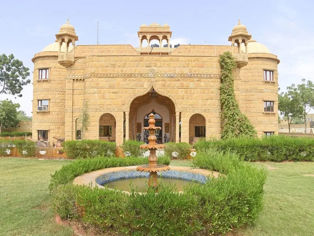 Stay Simple Jaisagarh by OYO Rooms