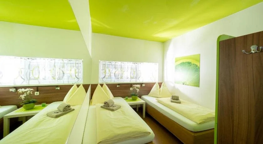 Hotel Greenrooms