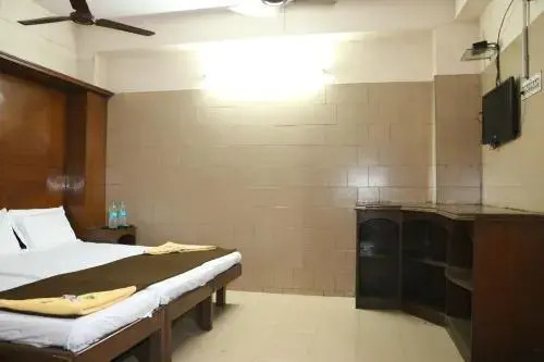 G.R. Guest House