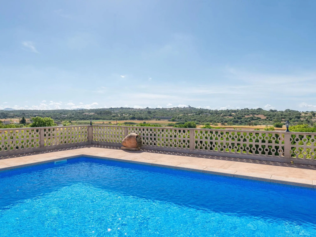 VISTA SOL - Villa for 4 people in ARIANY.