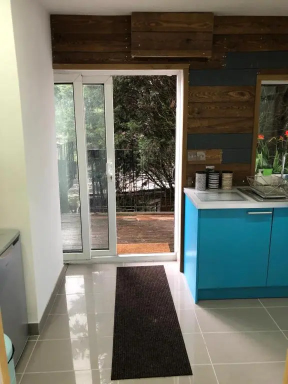 Treetops flat2 Hall Green B28