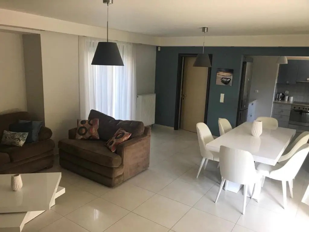 Athens-Glyfada apartment