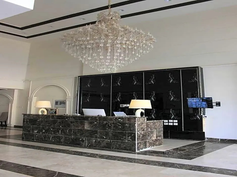 Grand Plaza Al Nuzha