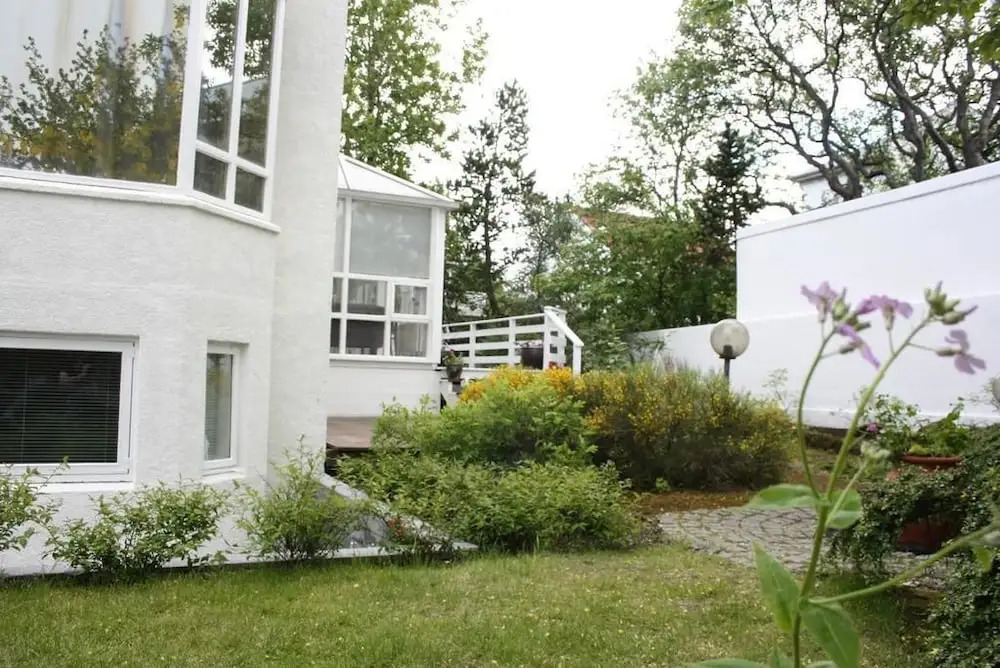 Baldursbrá Guesthouse Tjarnargata