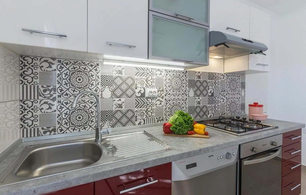 Awesome Home in Loborika With 2 Bedrooms and Wifi
