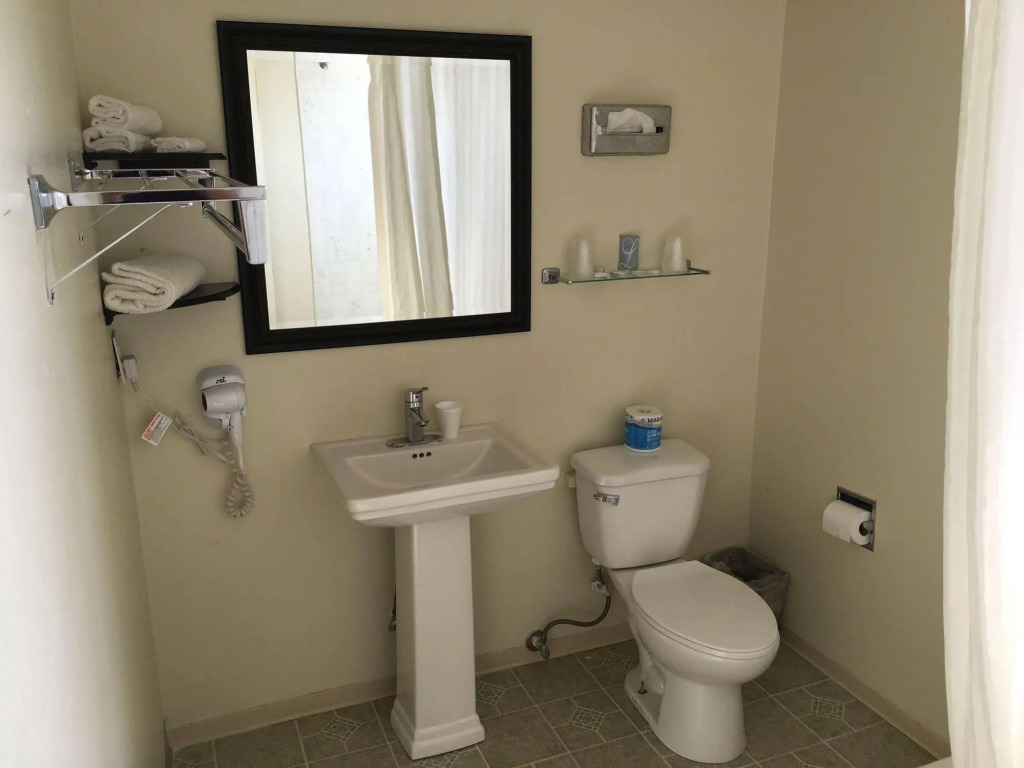 Umatilla Inn & Suites