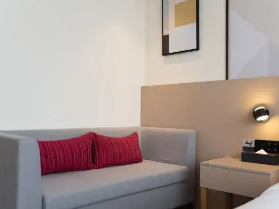 Borrman Hotel (Jiyang Ginza Plaza Store)