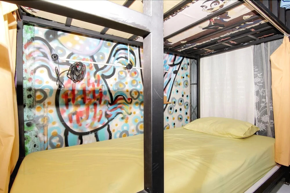 De'Oplet Homestay & Gallery