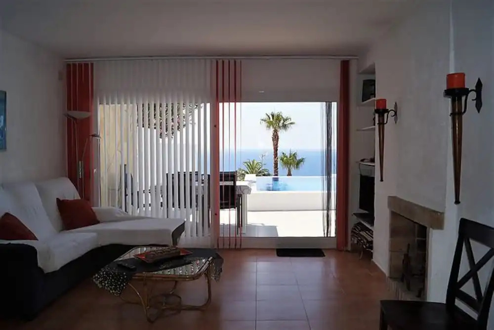 Villa - 3 Bedrooms with Pool and WiFi - 107928