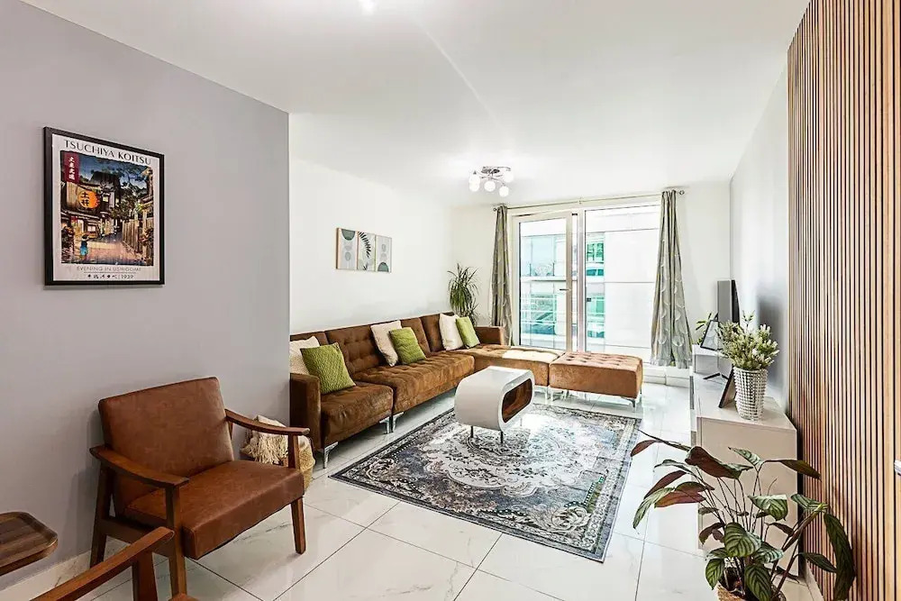 Modern and Minimalist Flat in Vauxhall