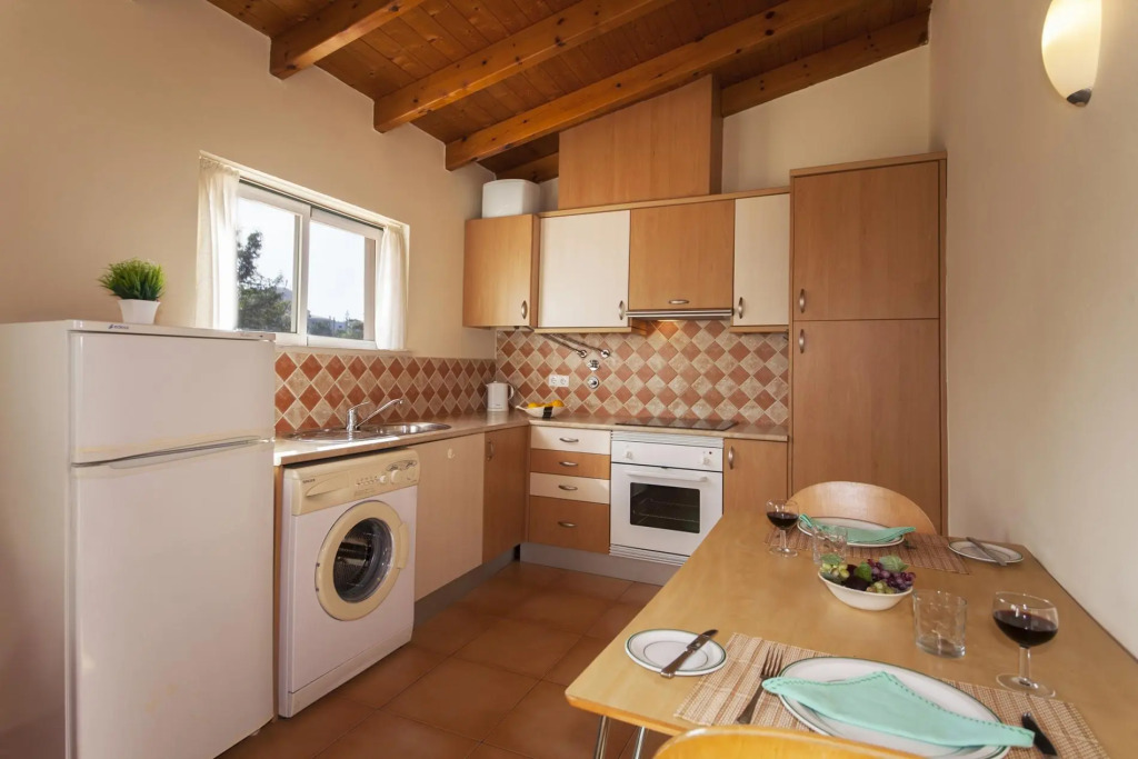 A14 - Cozy Torraltinha Apartment