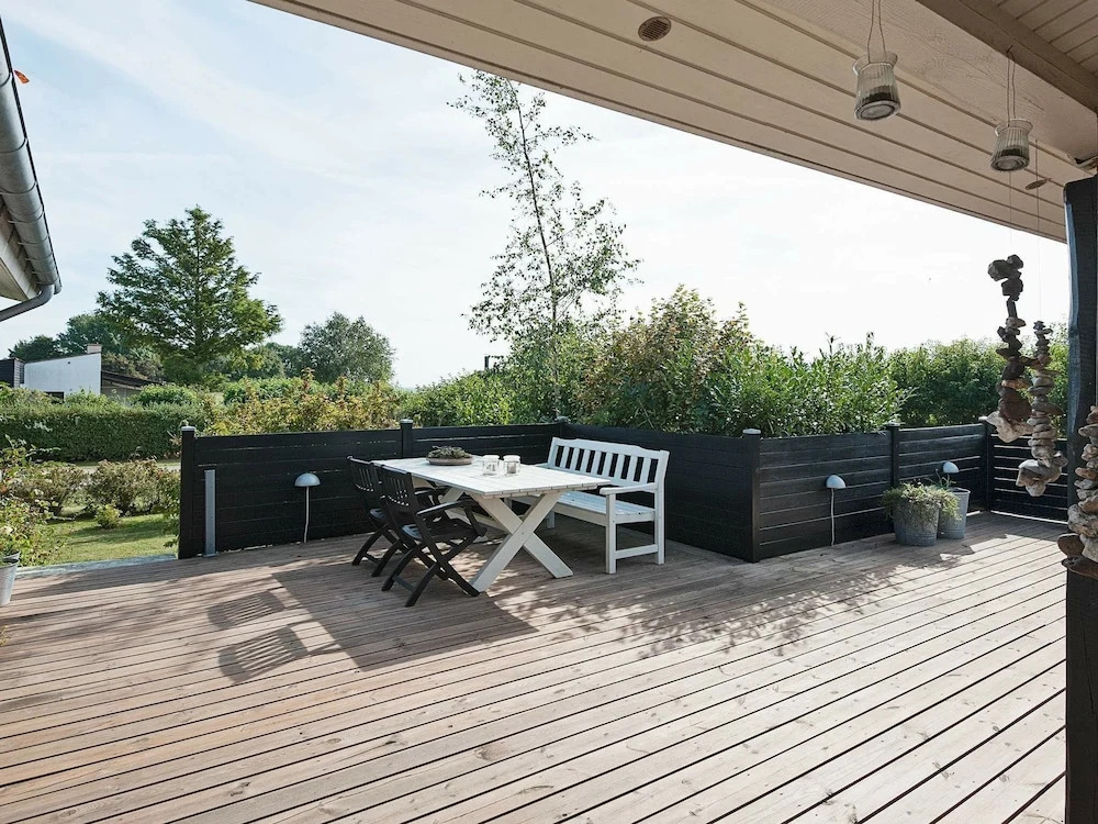 Stunning Holiday Home in Juelsminde Near Sea in Pøt Strandby