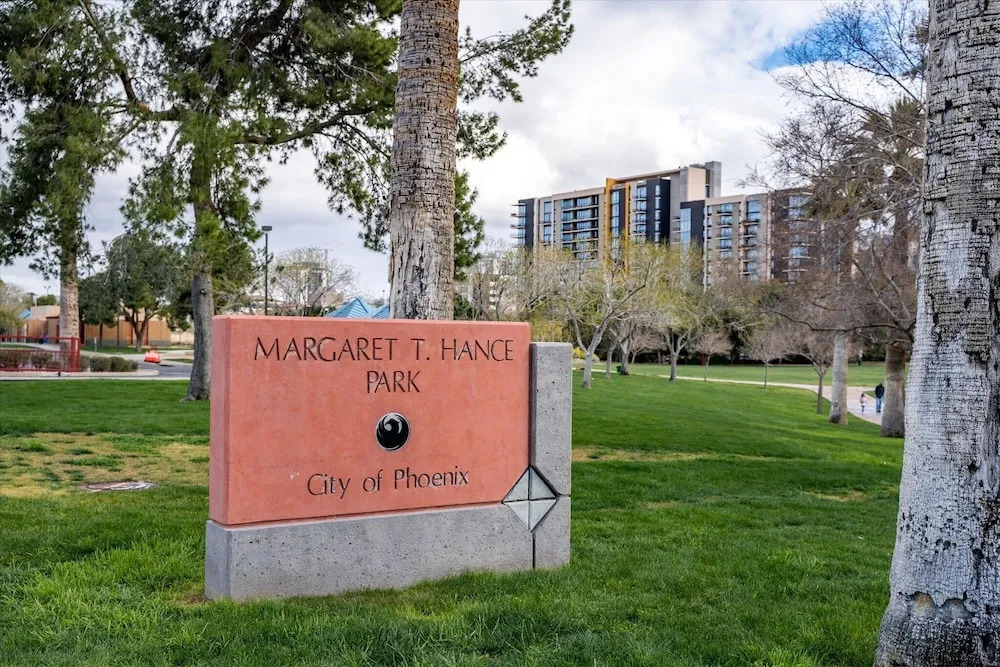 23 Chelsea Place 1 Bedroom Condo by RedAwning