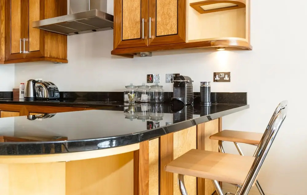 Rare and Gorgeous Hyde Park Mews House Sleeps 8