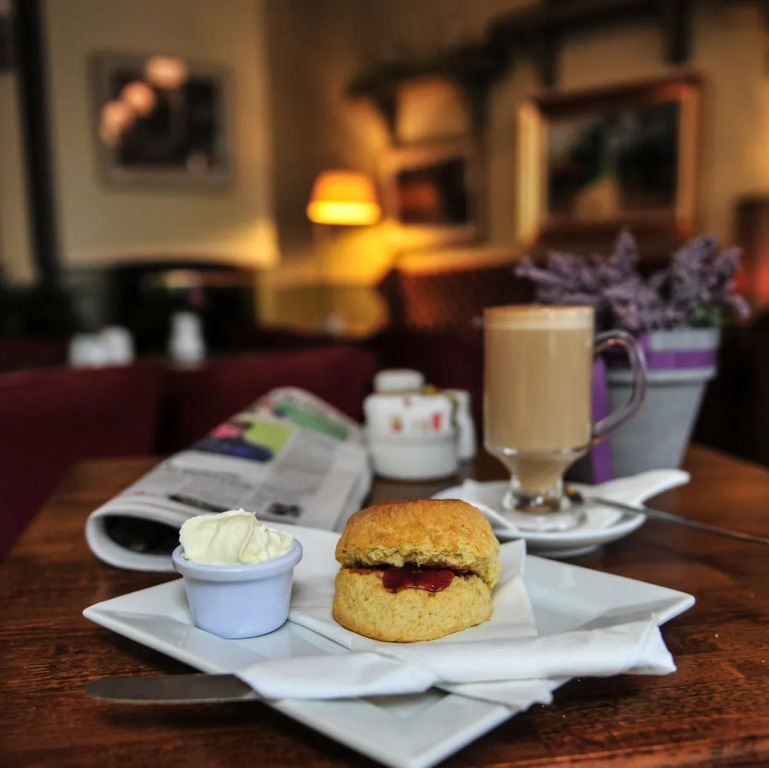 Alcock & Brown Hotel