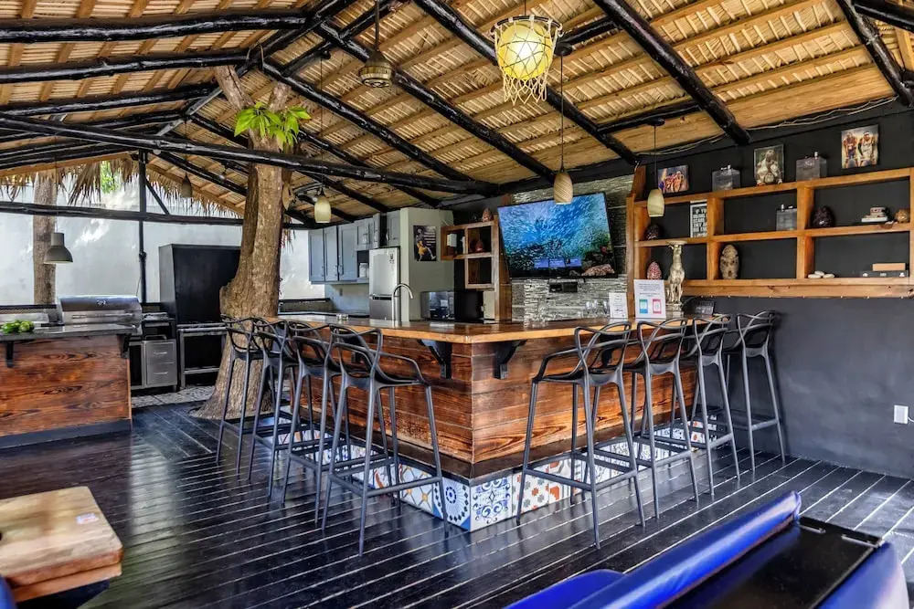 Villa Twelve27