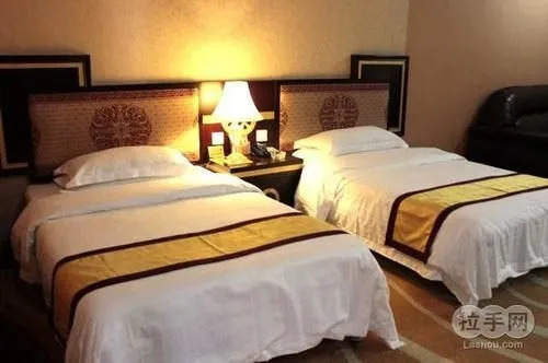 Huanan Hotel