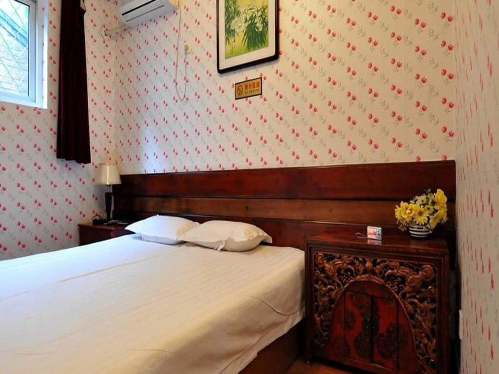 Beijing Red Lantern House