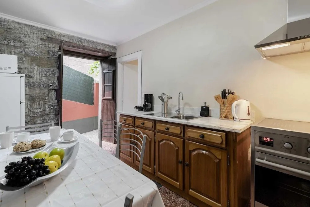 Casa da Aldeia by An Island Apart