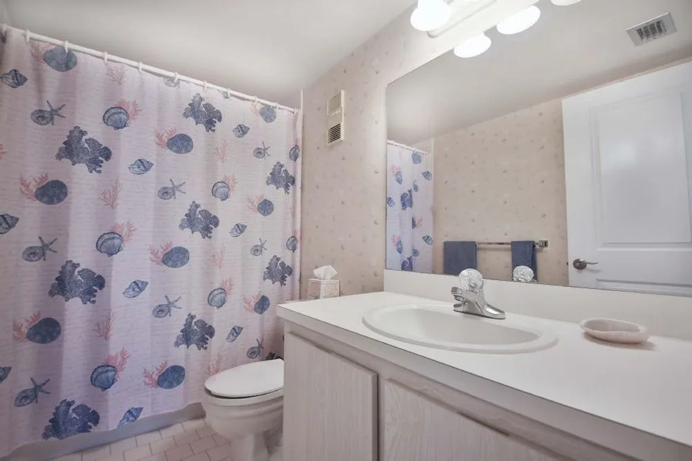 Seaview Condo #12929
