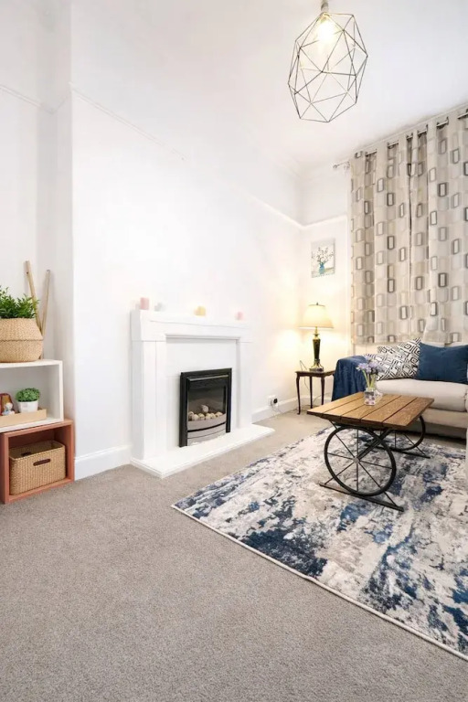 Spacious Easter Road 2BR Apartment