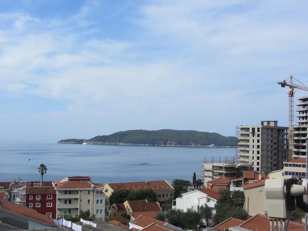 Rafailovici Holiday Apartments