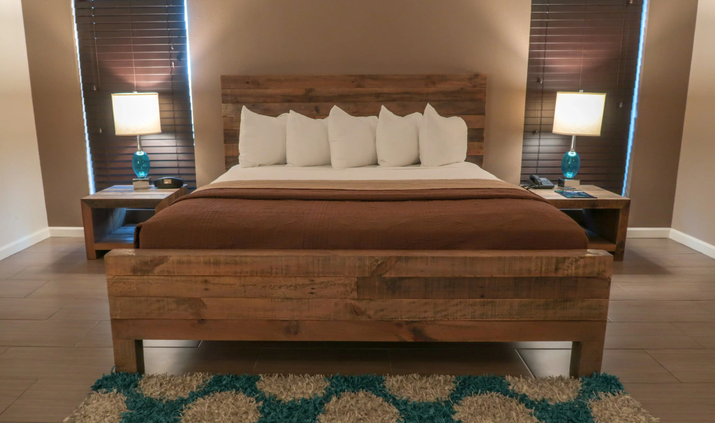 Thunderbird Boutique Hotel