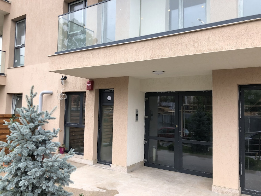 Westpark2 One-Bedroom Suite W5 Lakeview