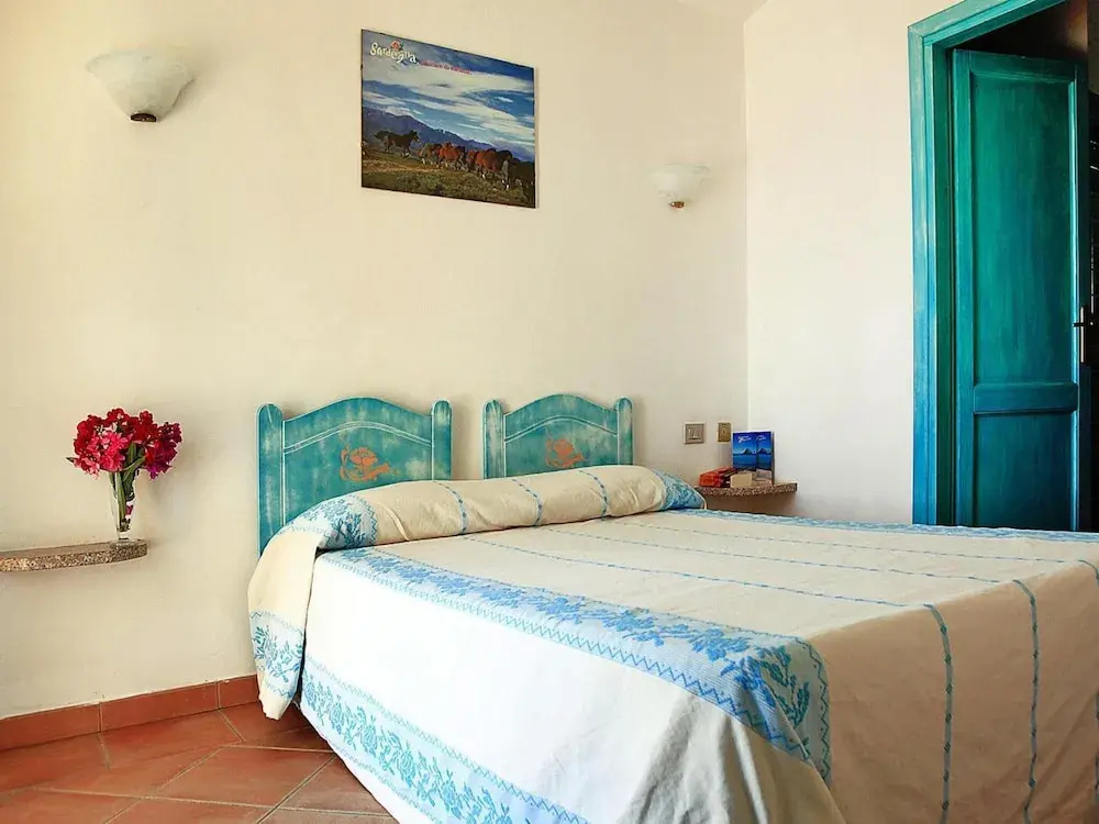 2-room Apartment in the Residence Lu Nibareddu