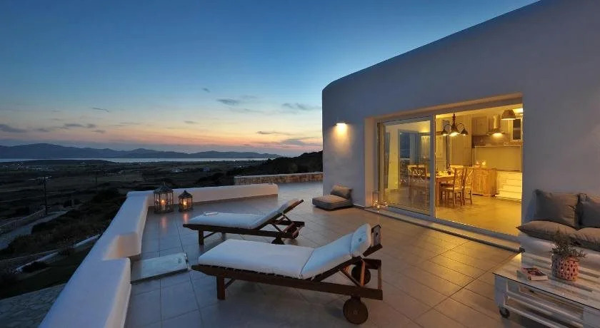 Anixis Studios Aliki Paros