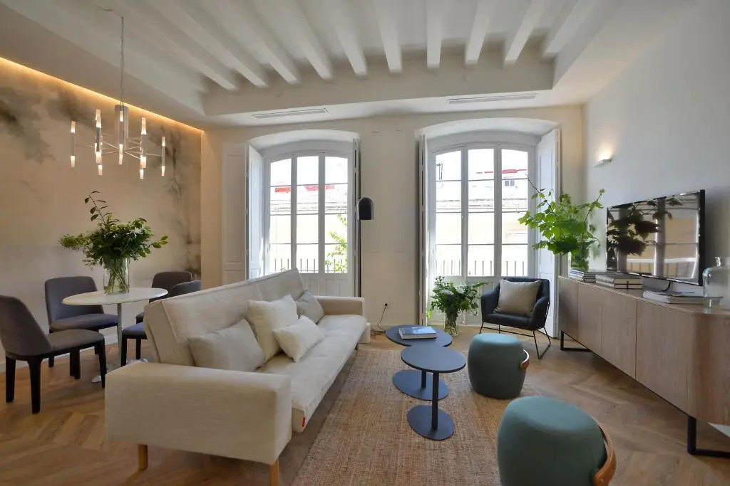 Plaza Mina Suites by Luxury Suites Cadiz