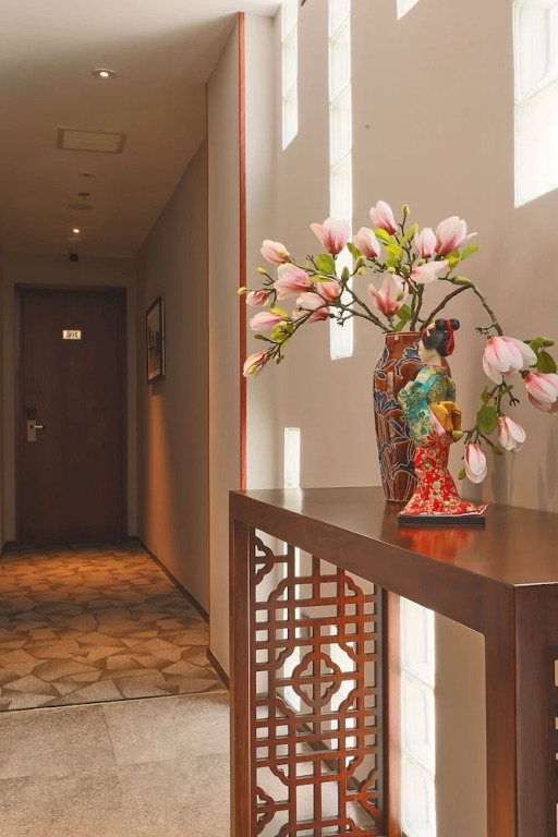 CHERRY BOUTIQUE HOTEL