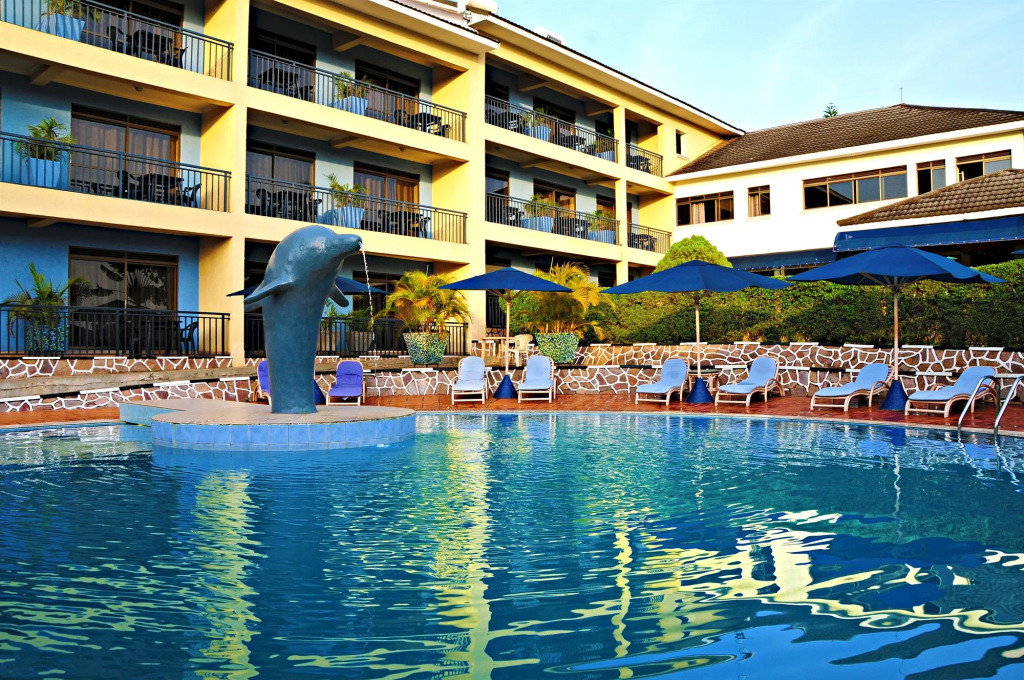 Dolphin Suites
