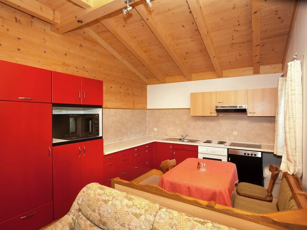Cozy Apartment in Bramberg am Wildkogel With Balcony