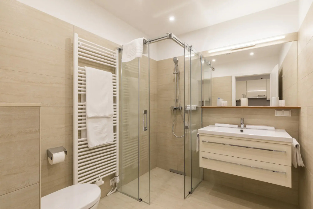 Vienna Grand Apartments City