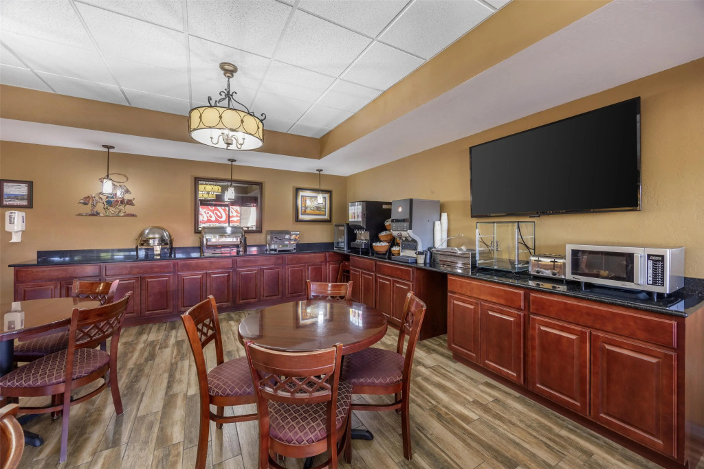 Best Western North Edge Inn