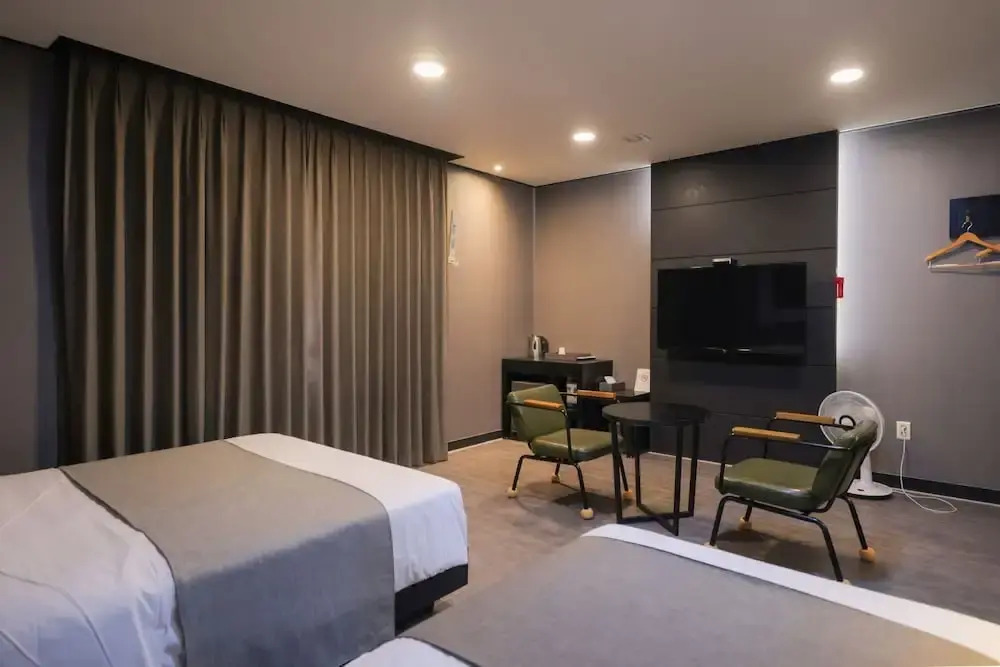 Yeosu Hotel Zava
