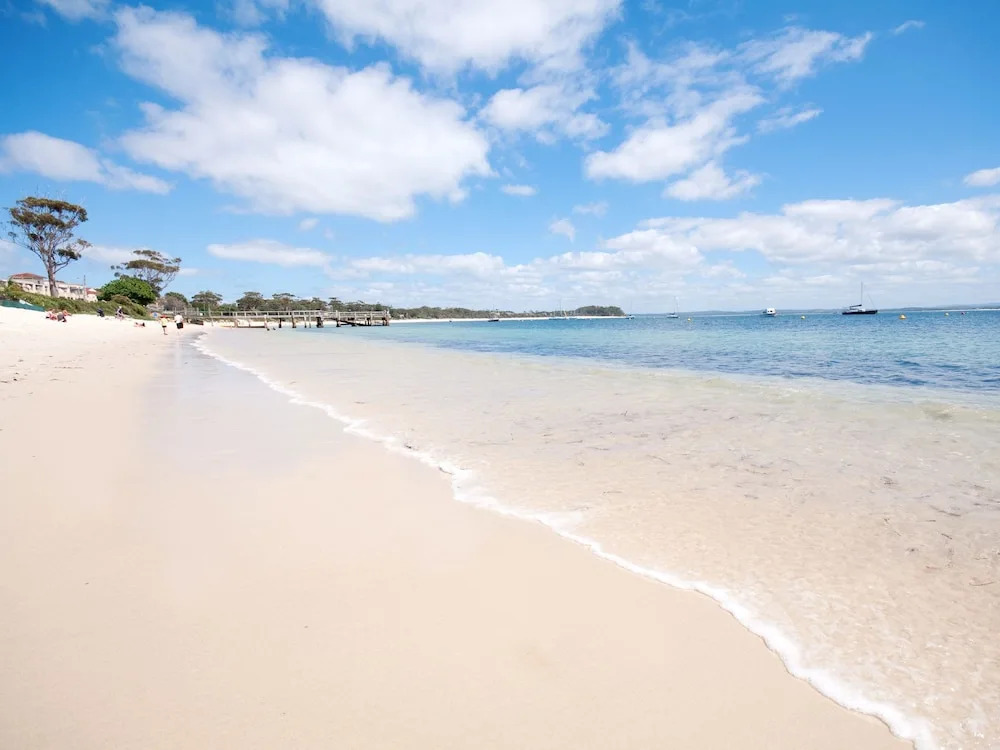 Shoal Bay Road, Castaways, Unit 04, 17