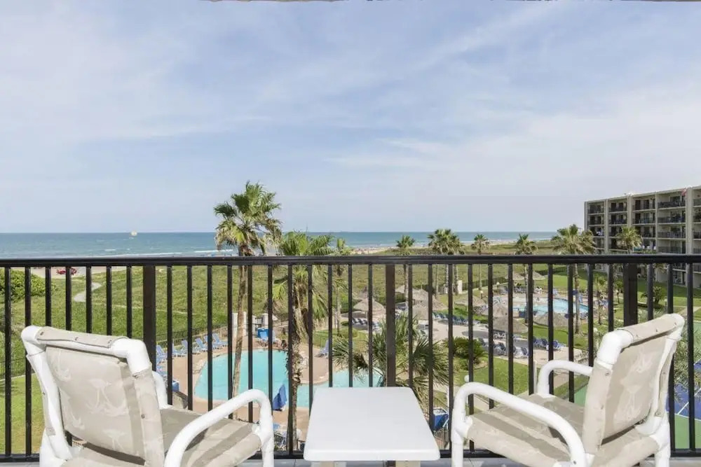Saida I Condominium 401