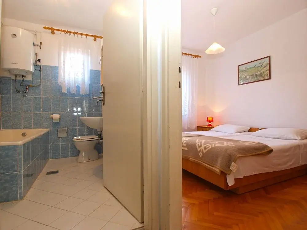 Apartment 1539