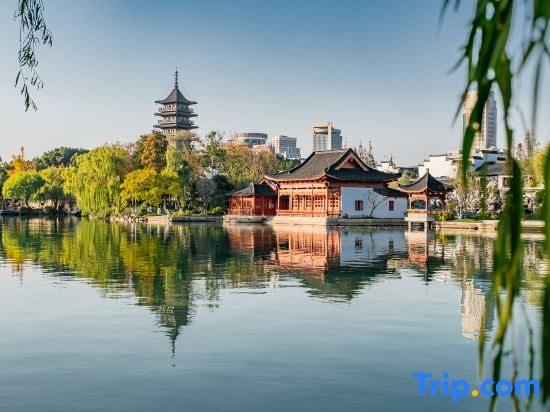 Jiaxing Yijia hotel