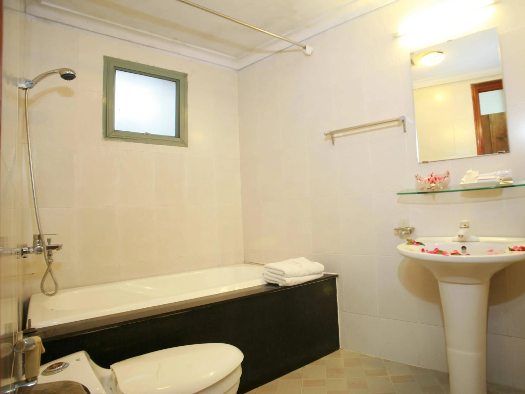 Urban Alley Hotel