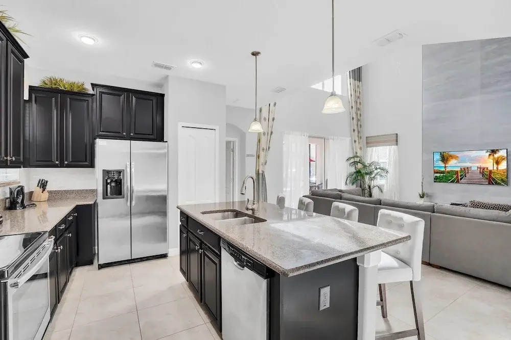 9008 PM - 5BD Serenity Villa: A Paradise Retreat