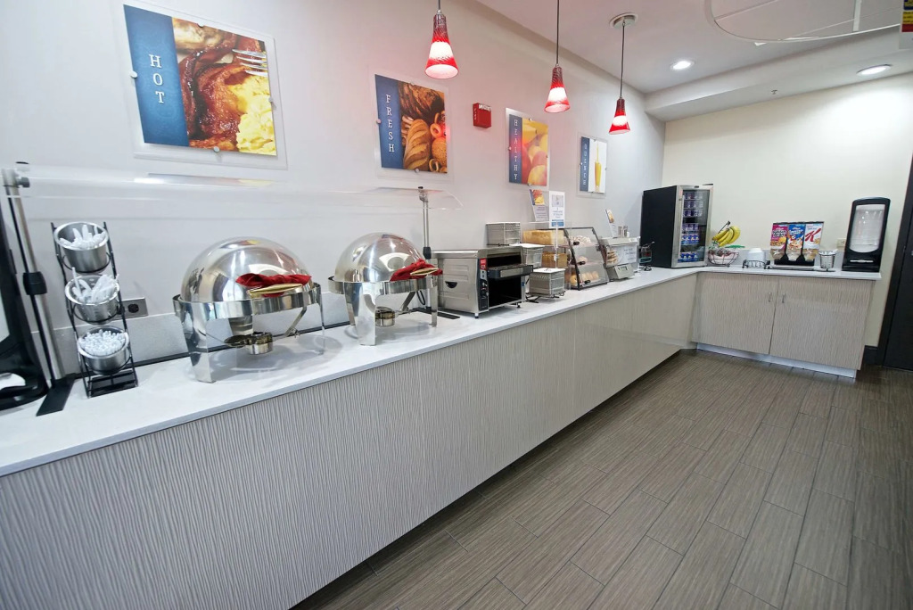 Sonesta Essential Orlando Airport