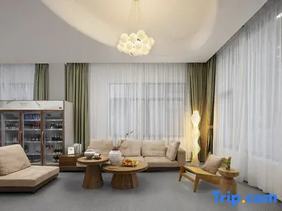 Twin Homestay (Wanning Shimeiwan Tourism Highway)