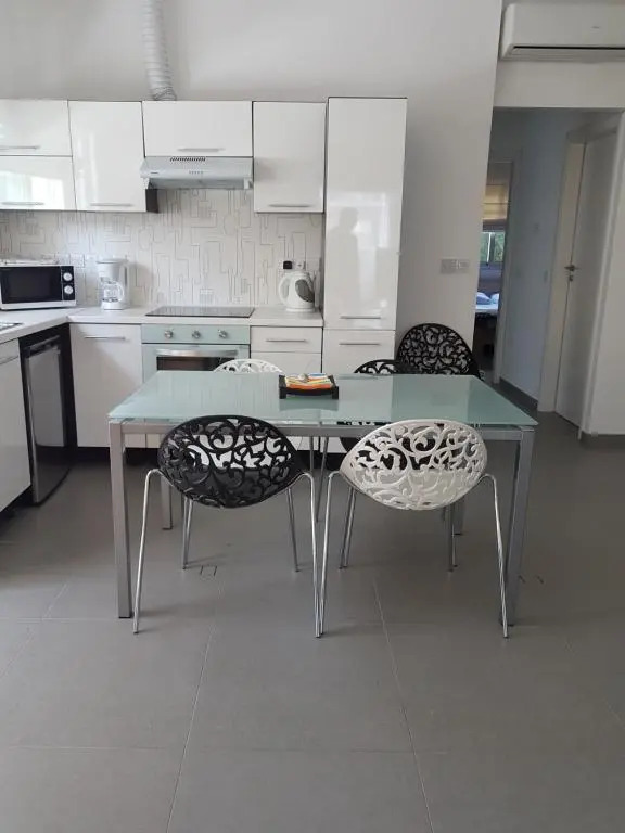 Julia's Residence