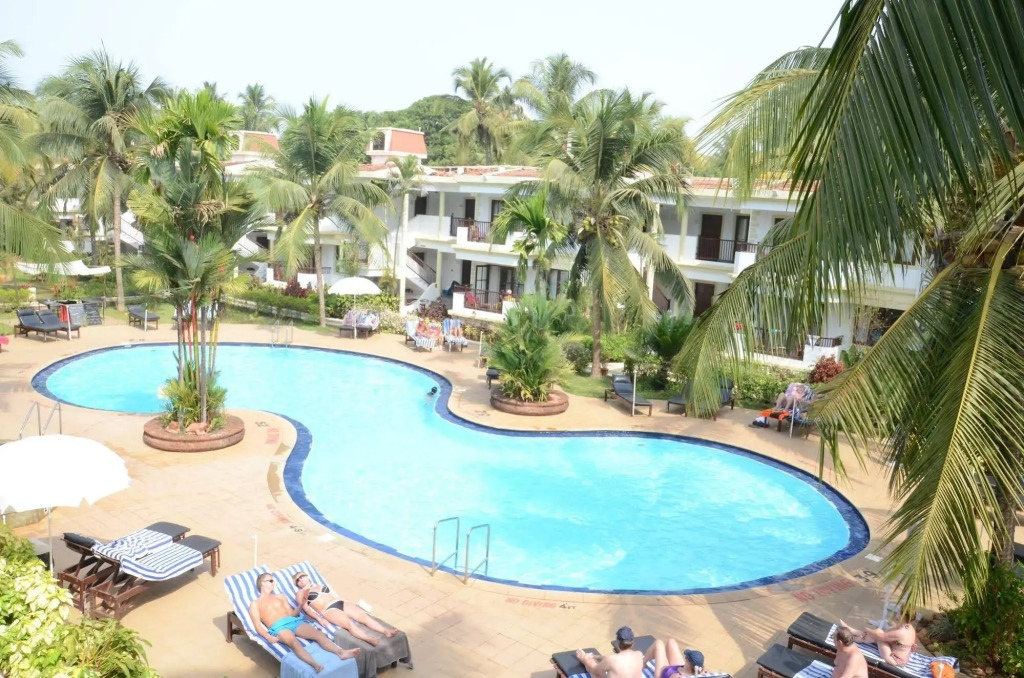 Sonesta Inns Beach Resort - Candolim Beach