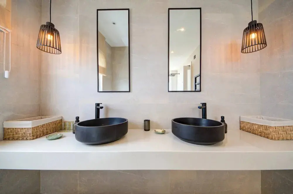 Luxury Penthouse With Private Pool and sea Views, Sleeps 6